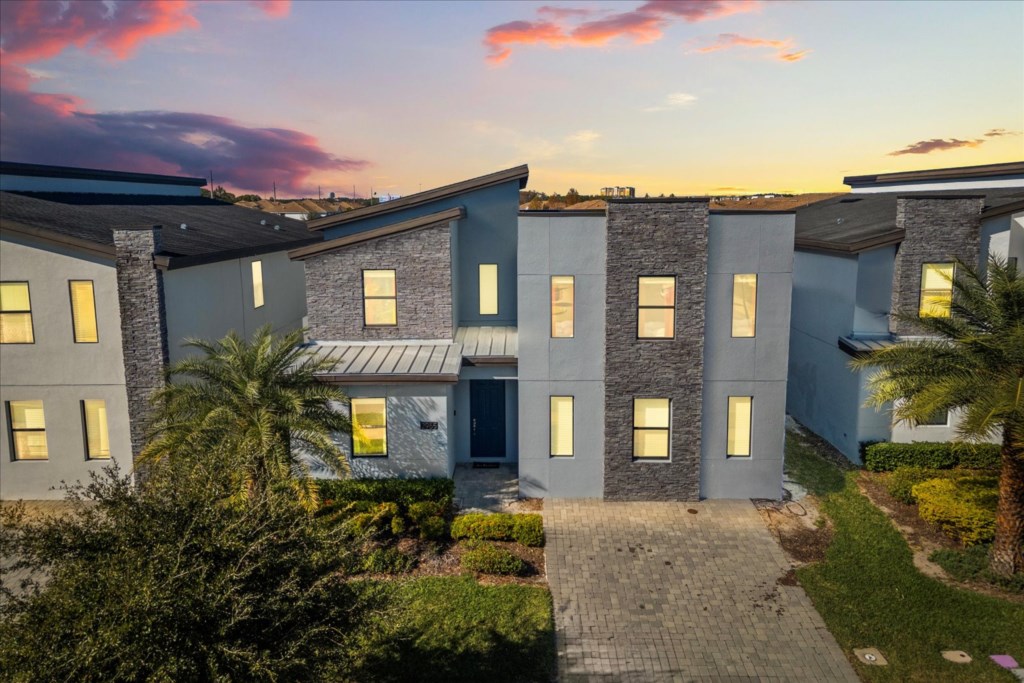 9 Bedroom Villa